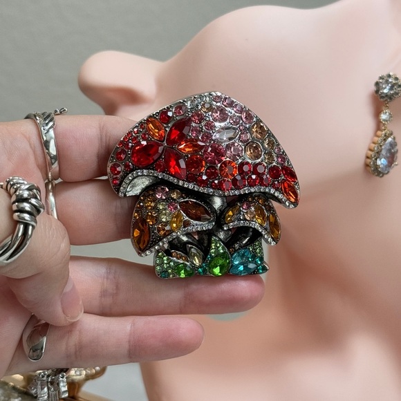 Multicolor Vibrant Crystal Mushroom Brooch - Picture 10 of 11